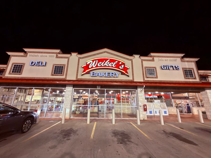 Weikel's Bakery, La Grange