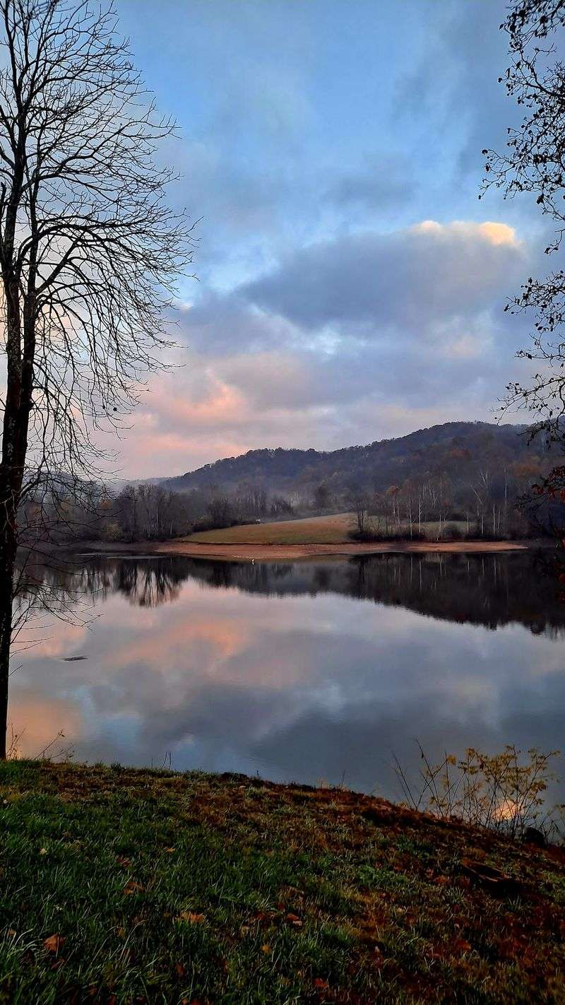 West Virginia's Best-Kept Lake Secret West Virginia's Best-Kept Lake Secret