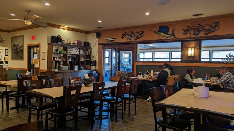 What Makes Avery's the Kind of Place You Keep Coming Back To