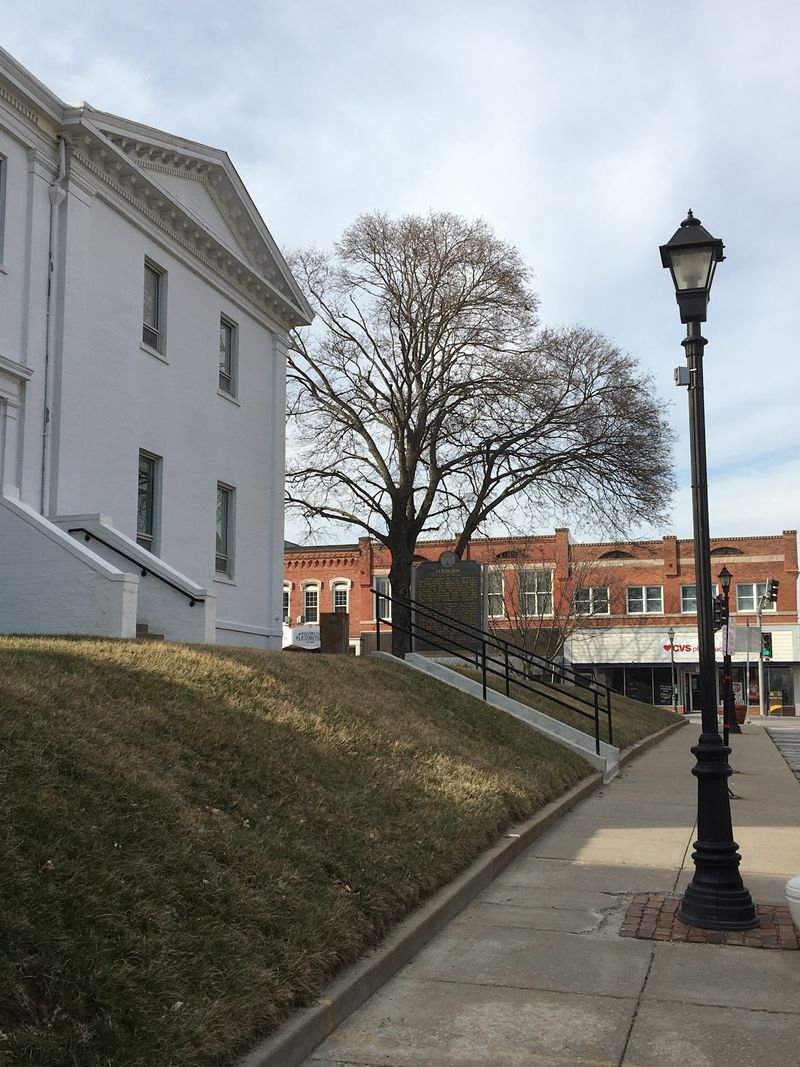 Where To Find The Courthouse Where To Find The Courthouse