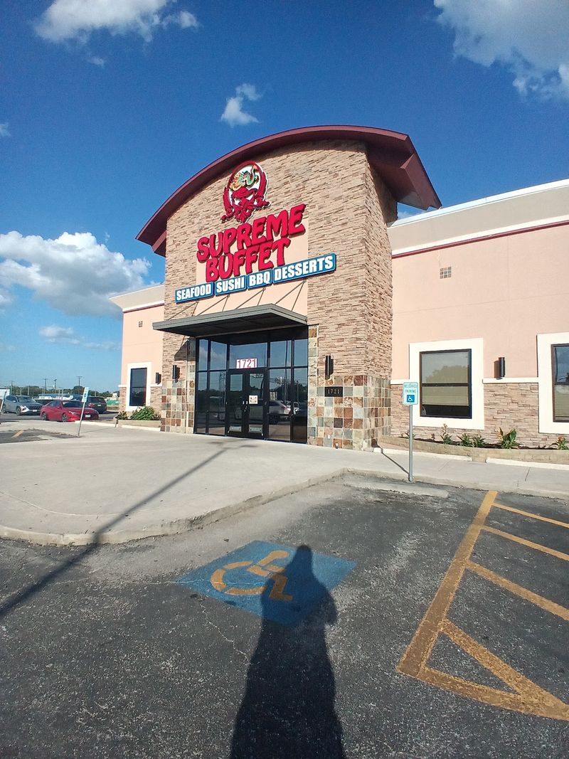 Why Supreme Buffet Belongs on Your San Marcos Food List Why Supreme Buffet Belongs on Your San Marcos Food List