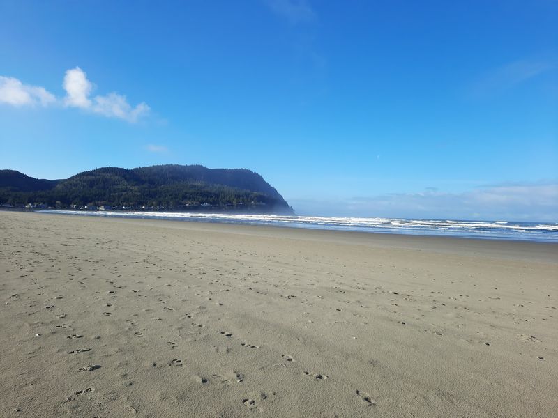Wide Sand, Surf Breaks And The Turnaround
