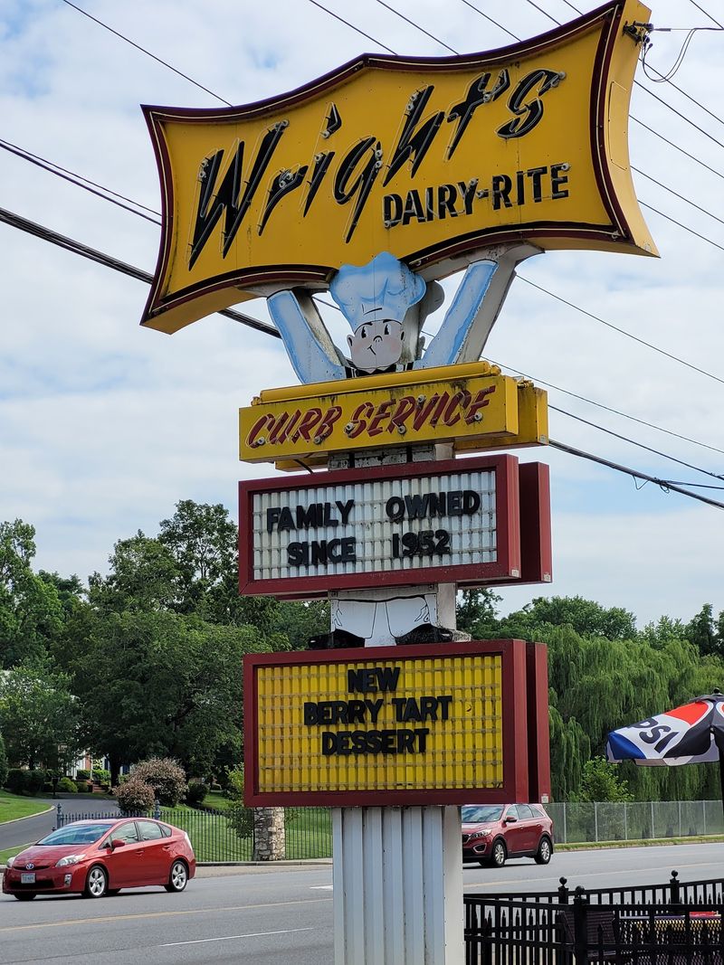 Wright's Dairy Rite, Staunton