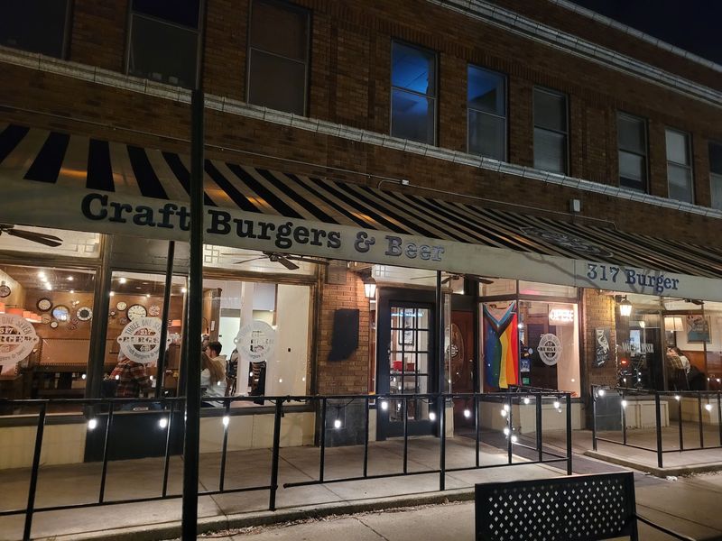 You Definitely Need To Try This Spot, 317 Burger