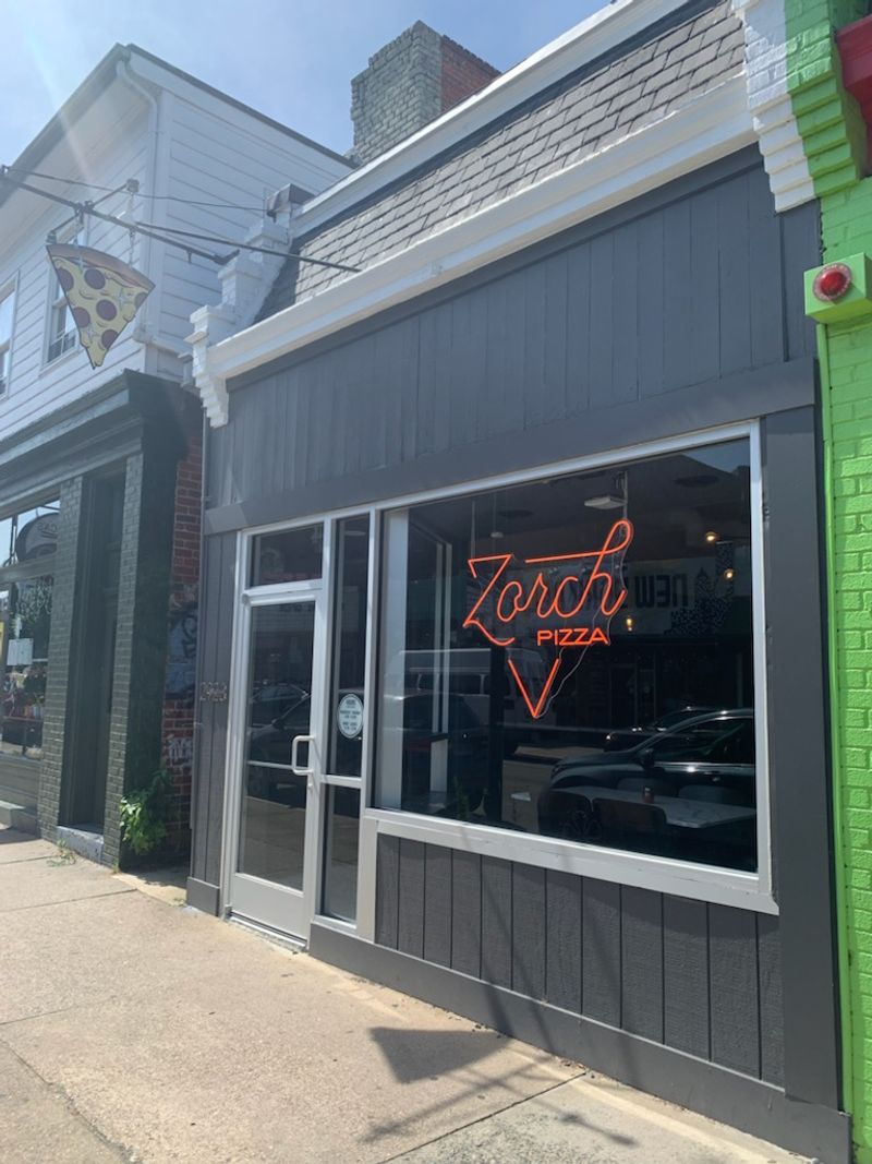 Zorch Pizza, Richmond