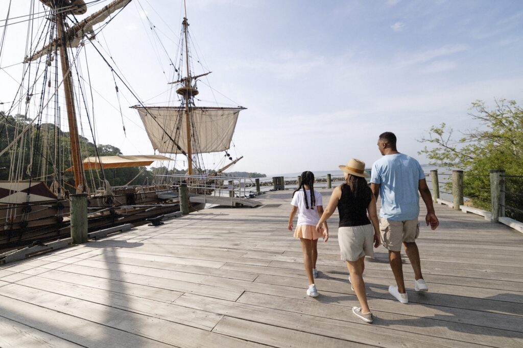 Share America's story at the Jamestown Pier in Virginia. Photo c. VisitWilliamsburg.com