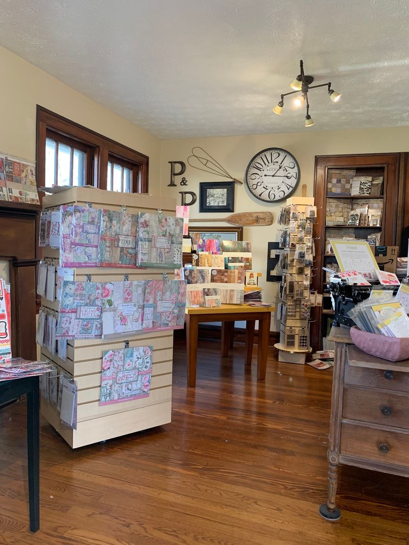A 1920s House That Swapped Furniture for Cardstock