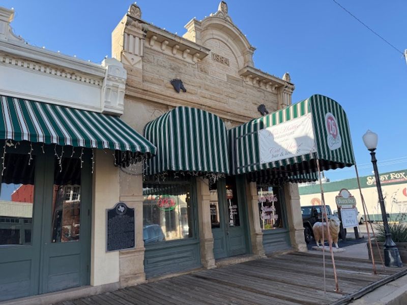 A Bank Built In 1884 That Never Lost Its Bones