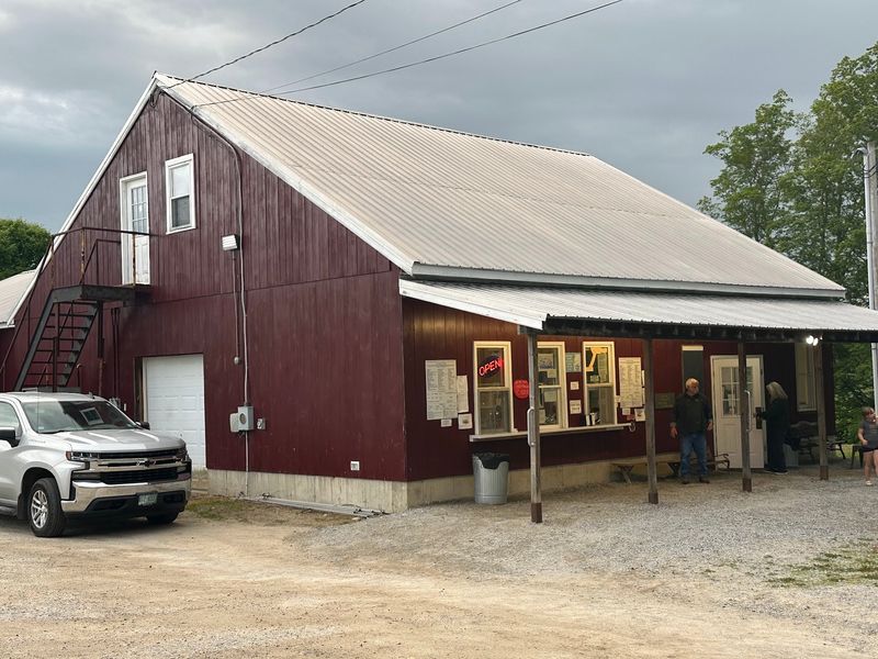 A Barnyard Welcome That Sets the Mood