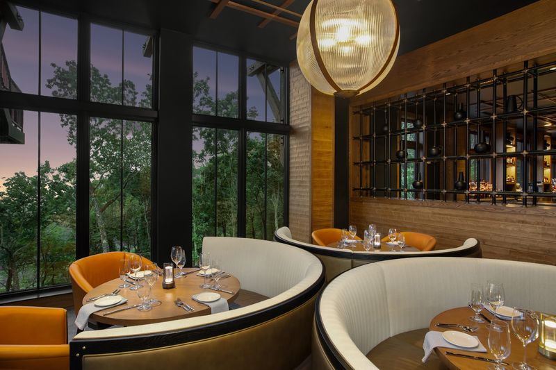 A Cliff-Edge Dining Room With a View You Will Talk About Later A Cliff-Edge Dining Room With a View You Will Talk About Later