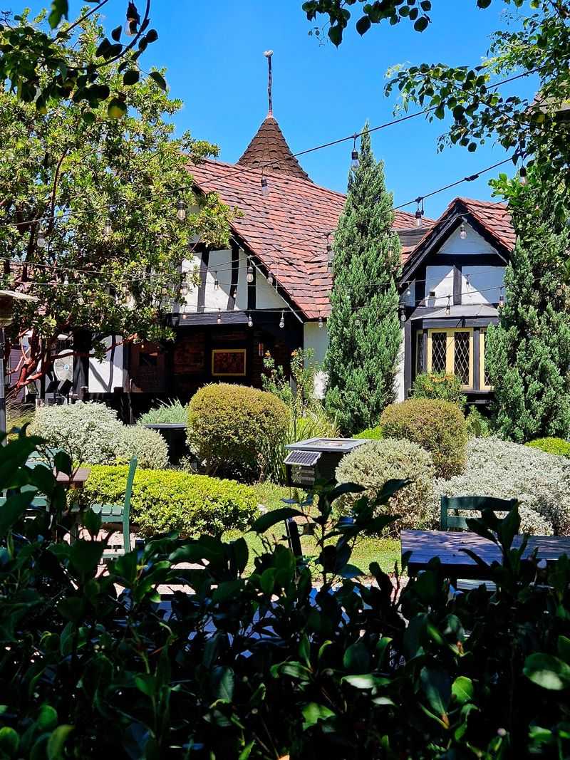 A Cottage That Looks Drawn by an Animator