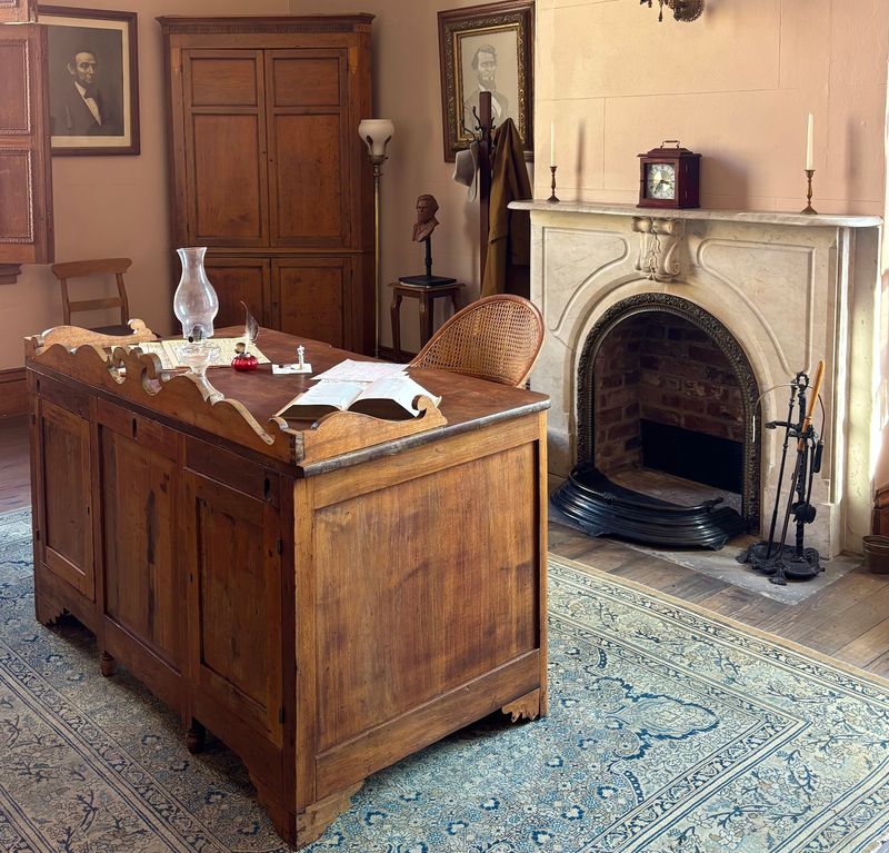 A Courtroom Brought Back to Its 1860s Glory A Courtroom Brought Back to Its 1860s Glory