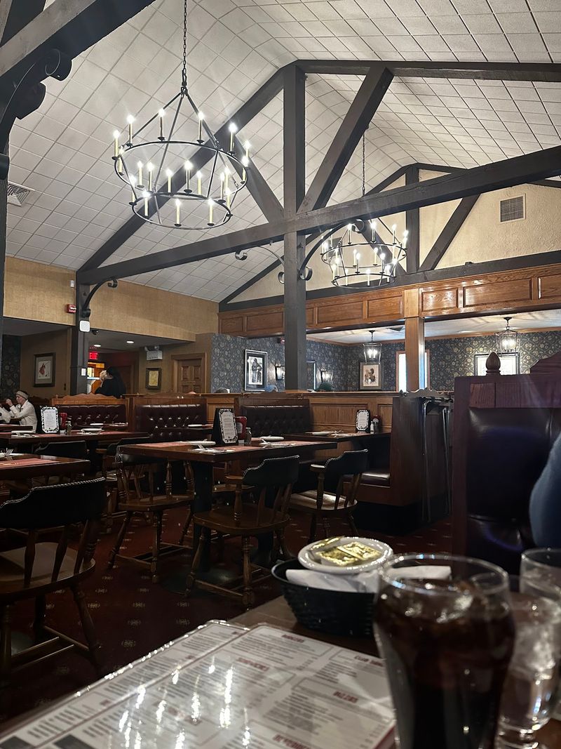 A Dining Room Frozen In The Best Possible Decade
