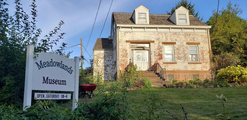 A Dutch Farmhouse That Refused To Disappear