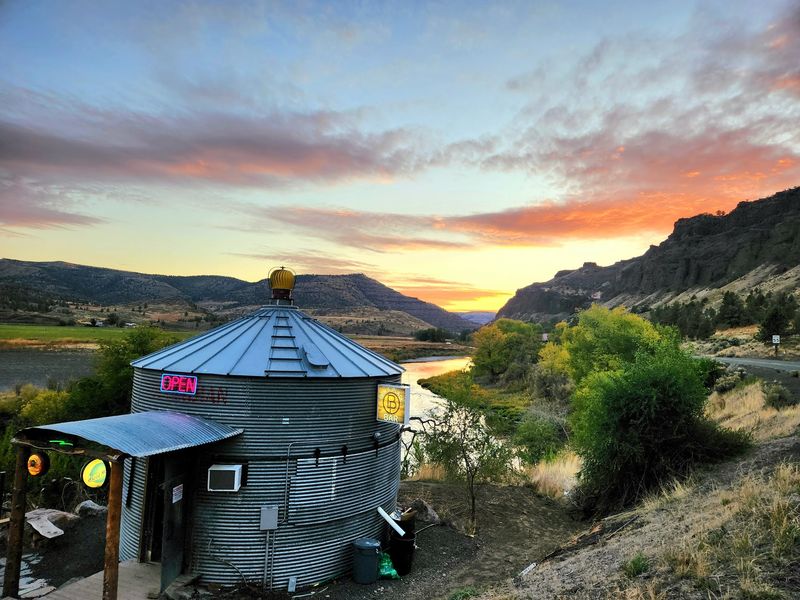 A Grain Silo With a Second Life A Grain Silo With a Second Life