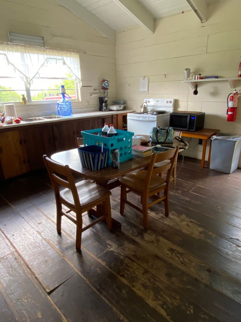 A Kitchen That Actually Cooks