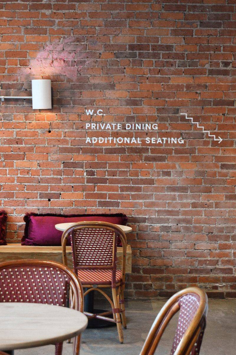 A Linden Hills Corner That Sets The Mood