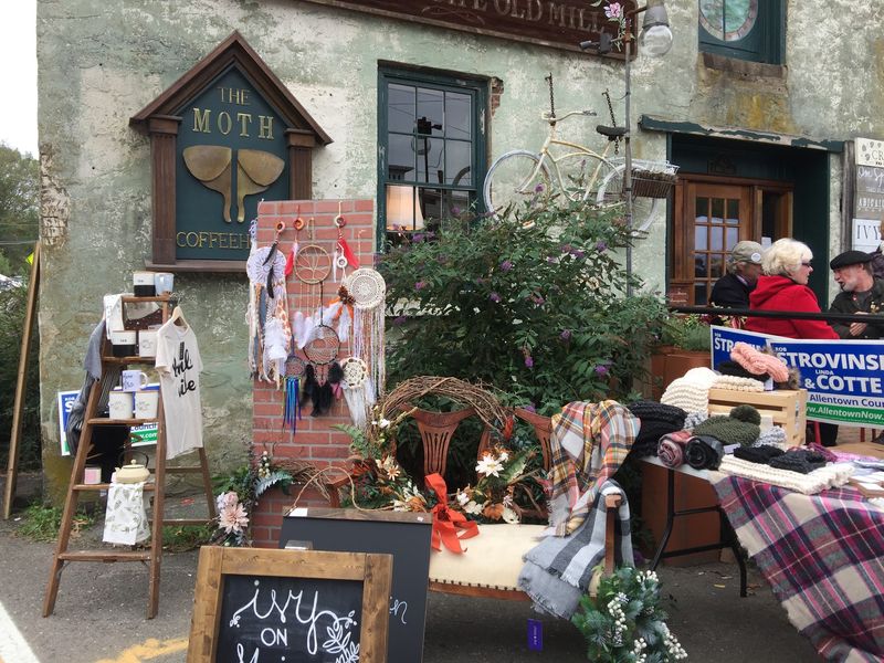 A Mercantile Corner Worth Browsing