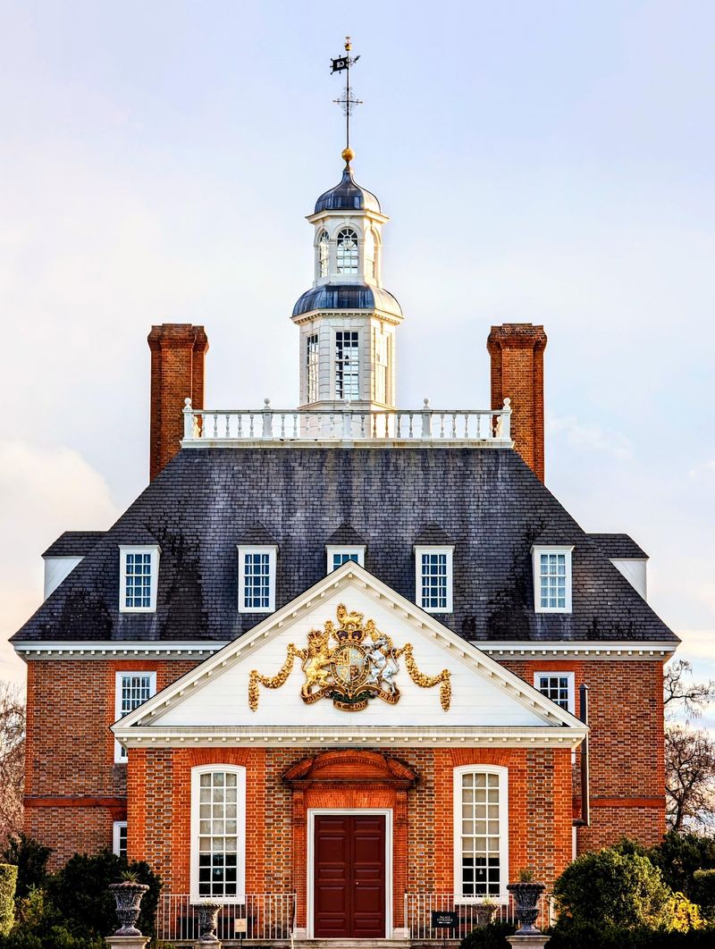 A Palace That Refused to Stay Gone