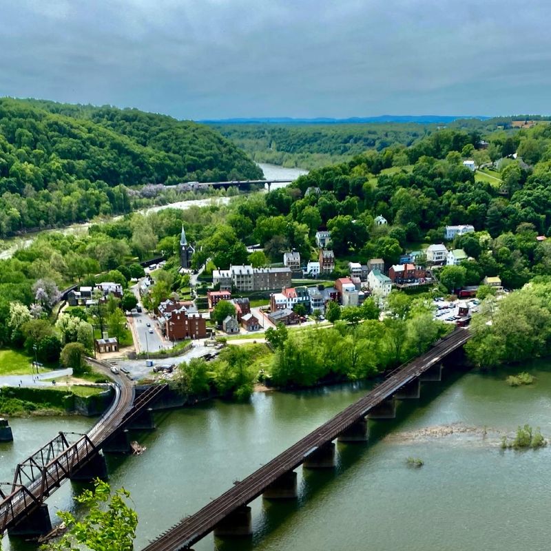 A Peaceful Escape for Retirees and Slow Travelers A Peaceful Escape for Retirees and Slow Travelers