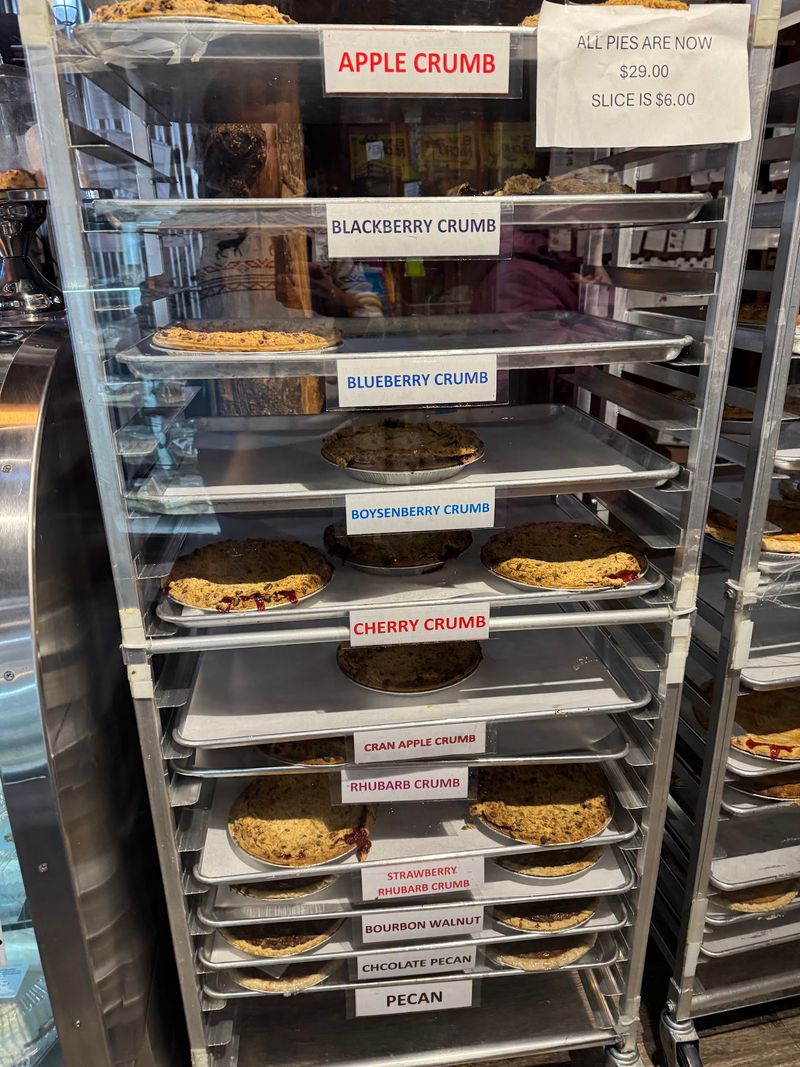 A Roadside Stop With Serious Pie Power
