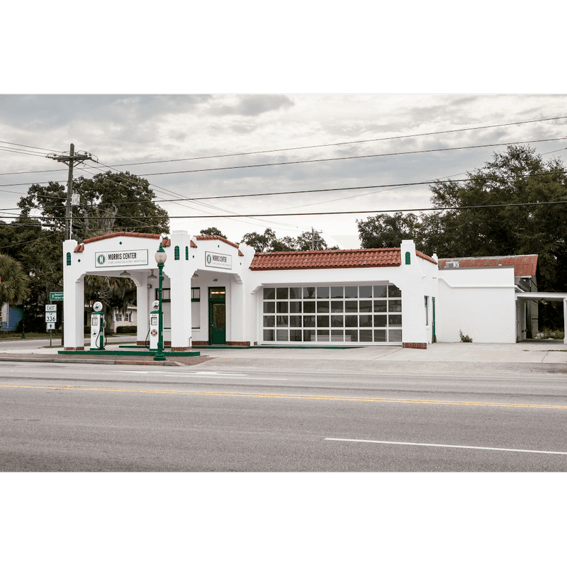 A Sinclair Station Built for the Old Coastal Road