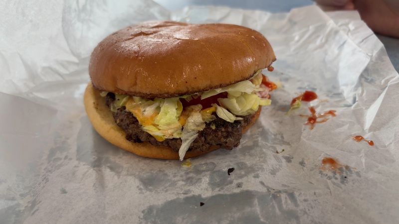 An Award-Winning Burger Worth the Drive