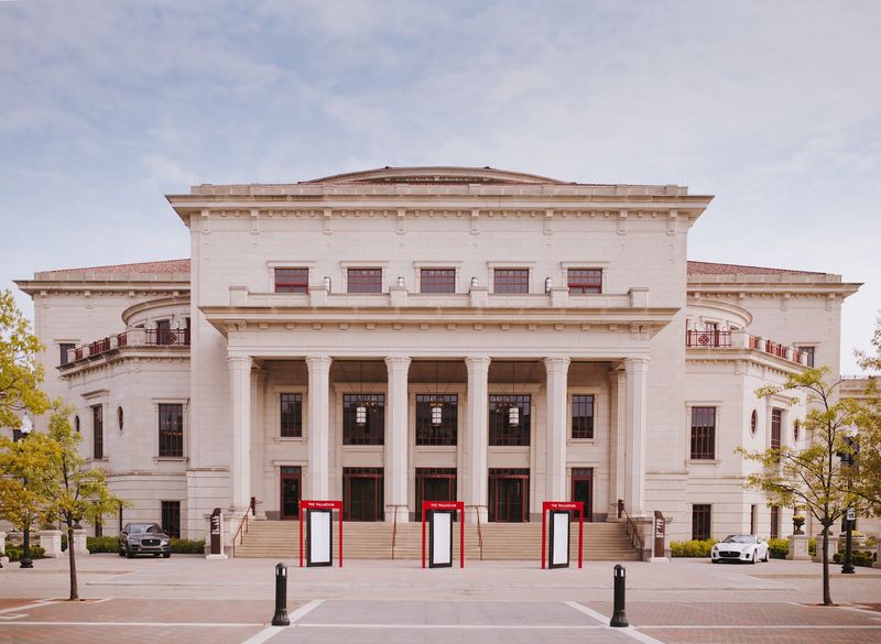 An Italian Villa Vibe in the Middle of Indiana
