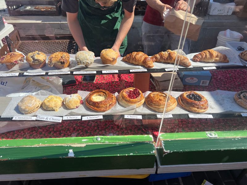 Bakery Tables That Deserve Their Own Zip Code Bakery Tables That Deserve Their Own Zip Code