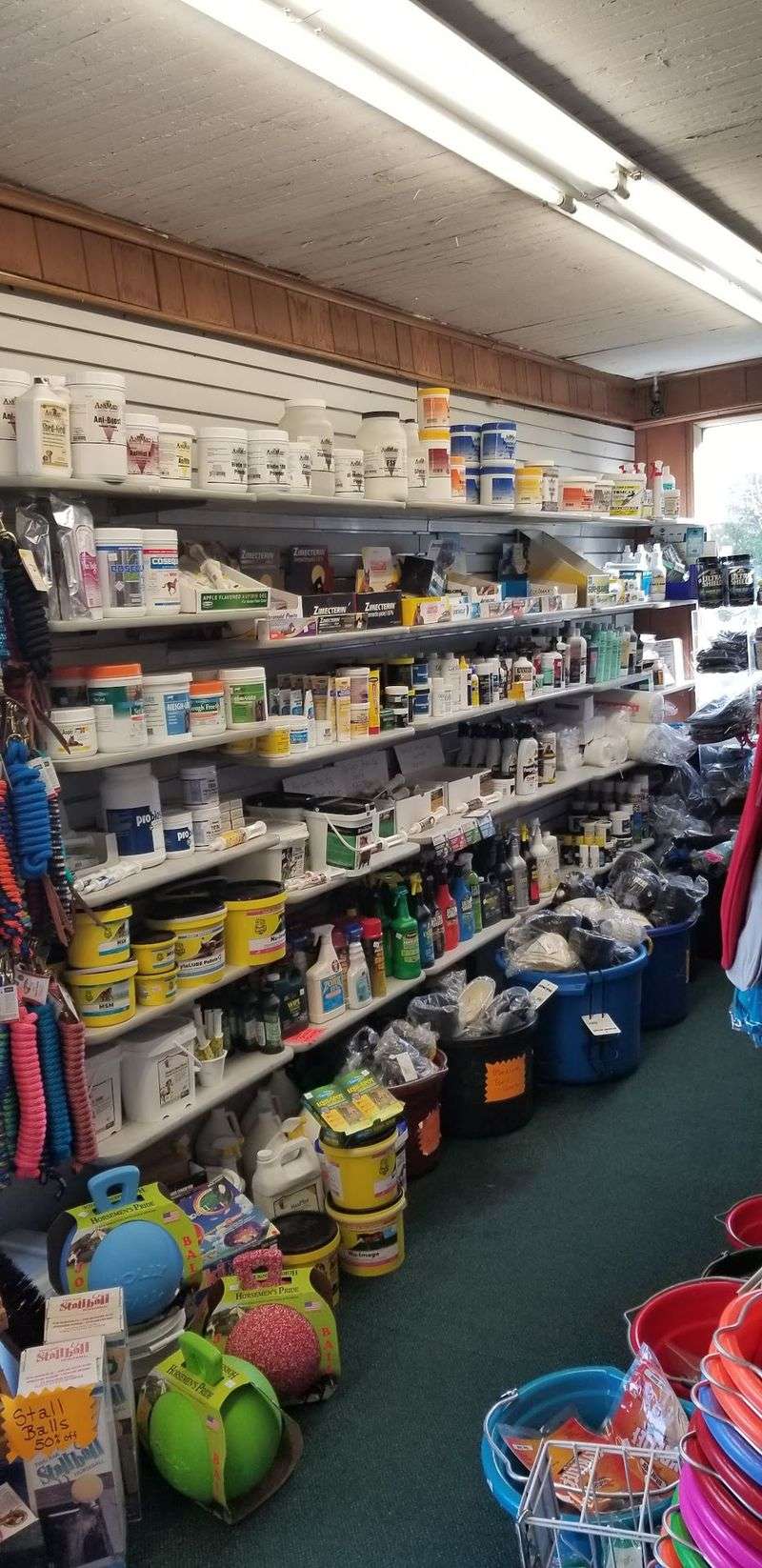 Barn Basics and Grooming Goodies Barn Basics and Grooming Goodies