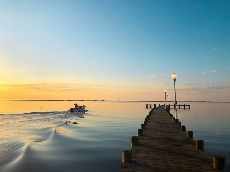 Bayfront Sites, Crabbing Off the Pier, and Sunsets Over Sinepuxent Bayfront Sites, Crabbing Off the Pier, and Sunsets Over Sinepuxent