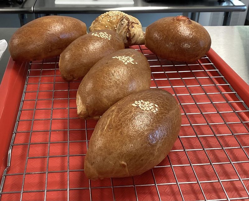 Beat the Bread Rush Before Lunch