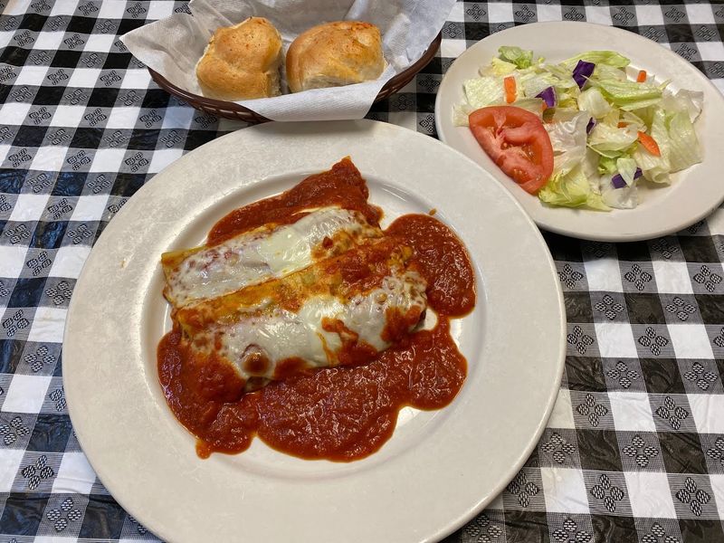 Beef Ravioli, The Quiet Headliner