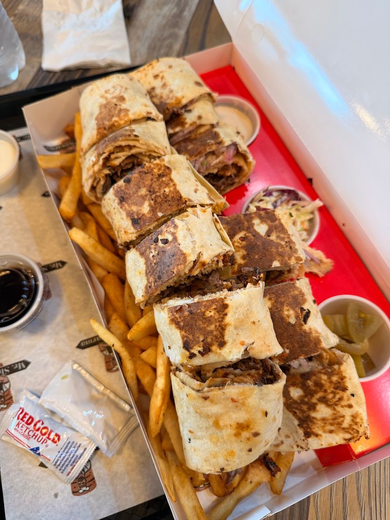Beef Shawarma That Earns Its Reputation Beef Shawarma That Earns Its Reputation