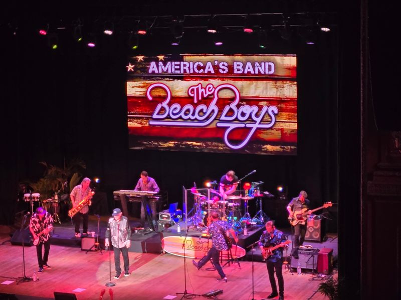 Big-Name Acts On A Hometown Stage Big-Name Acts On A Hometown Stage