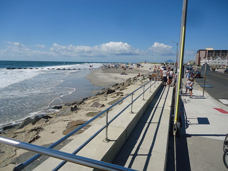 Boardwalk Strolls Without The Shoulder-To-Shoulder Shuffle Boardwalk Strolls Without The Shoulder-To-Shoulder Shuffle