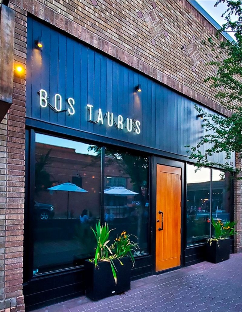 Bos Taurus, Bend