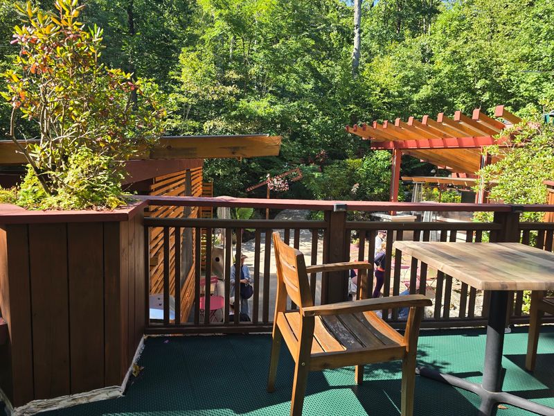 Branch Dining and the Open-Air Deck