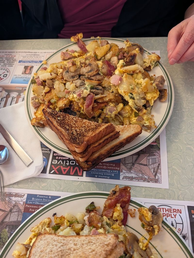 Breakfast Plates Built for Railroad Appetites Breakfast Plates Built for Railroad Appetites