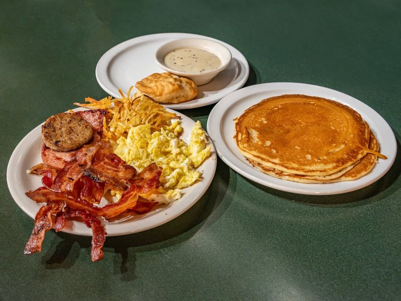 Breakfast Plates Worth Waking Up For