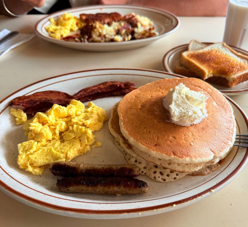 Breakfast Served From Sunrise to Sunset Breakfast Served From Sunrise to Sunset