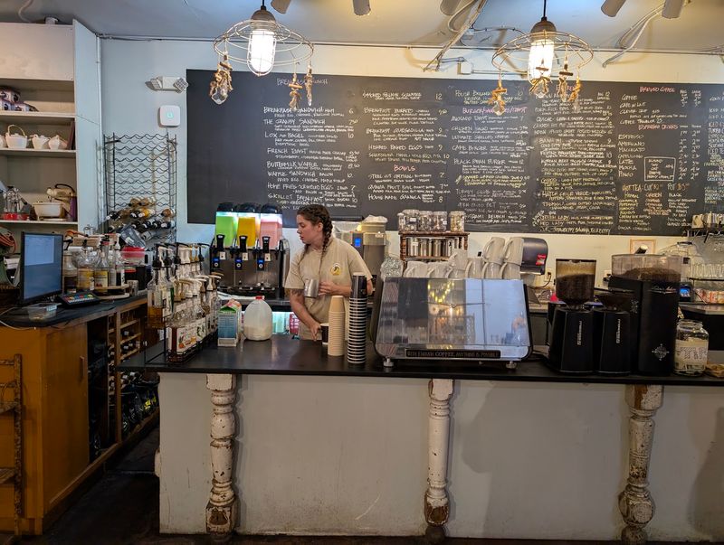 Cafe Stella Keeps Norfolk Quirky and Bright