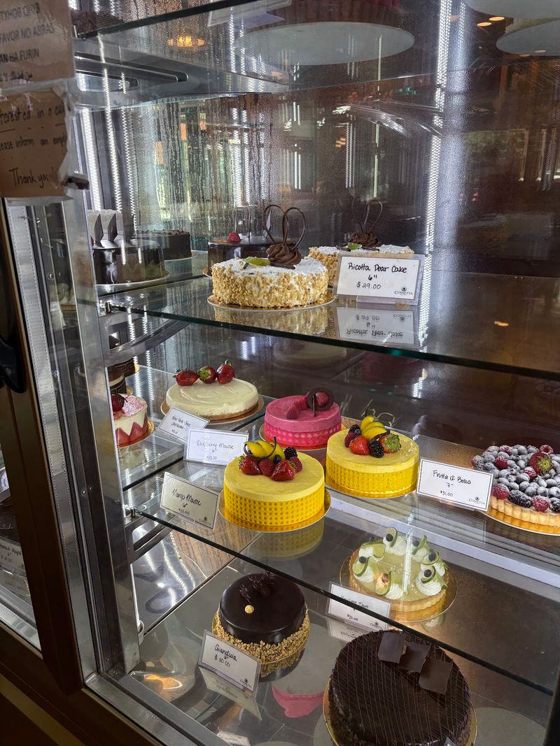 Cakes Worth Bringing to the Party Cakes Worth Bringing to the Party