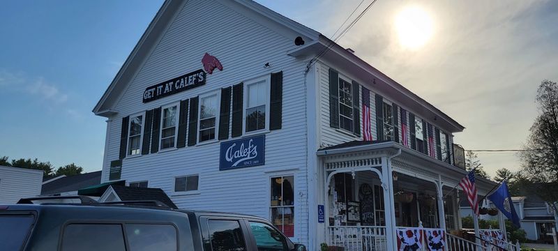 Calef's Country Store, Barrington