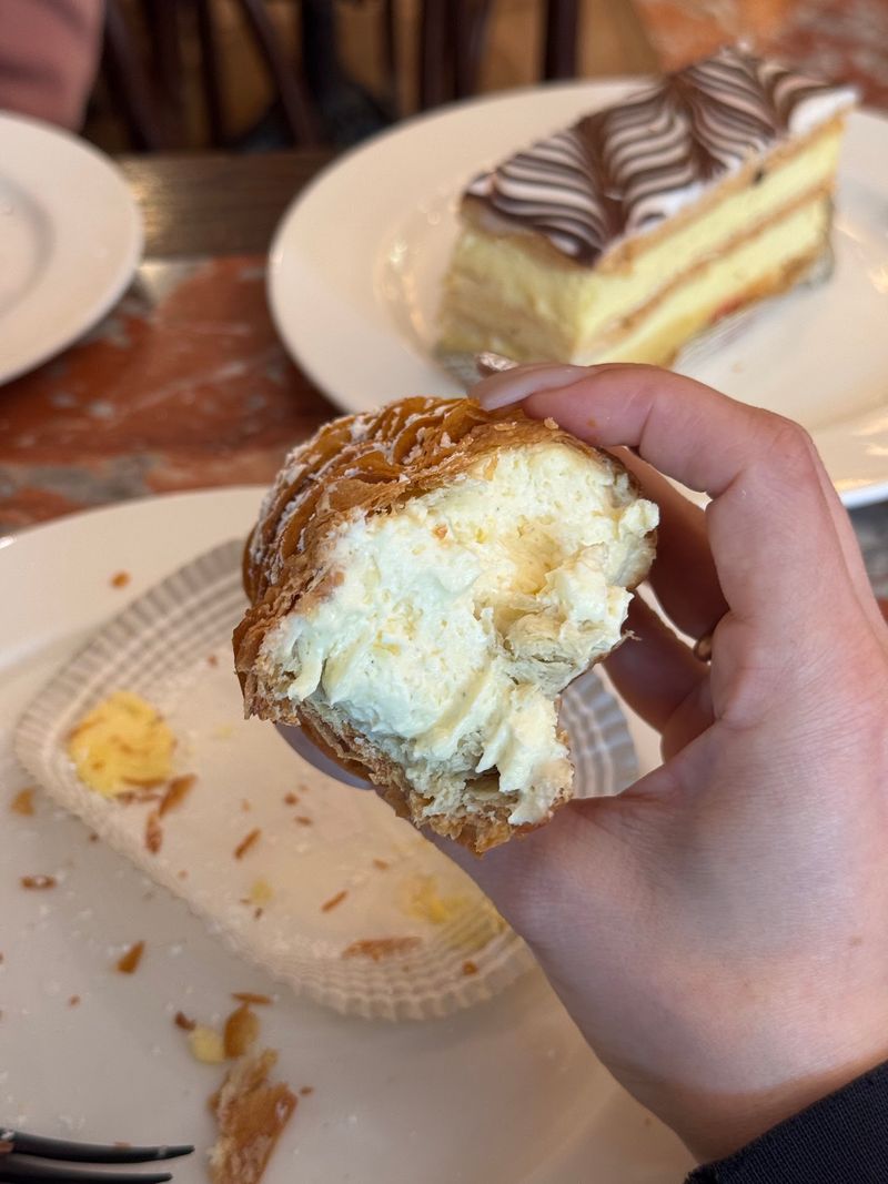 Cannoli Filled Right Before Your Eyes Cannoli Filled Right Before Your Eyes