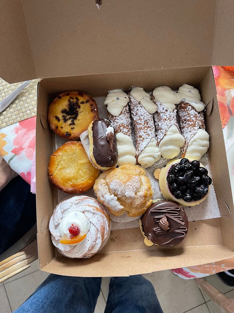 Cannoli Worth the Trip Cannoli Worth the Trip