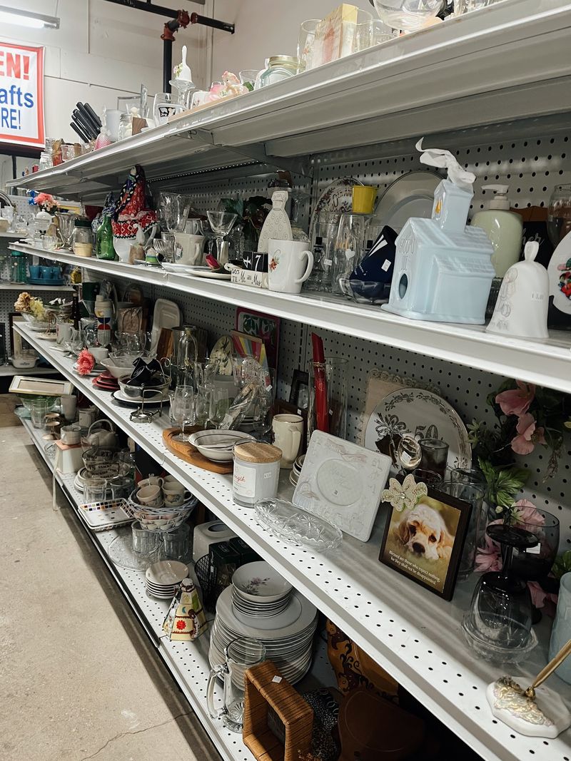 Caring Community Thrift Store, Branson