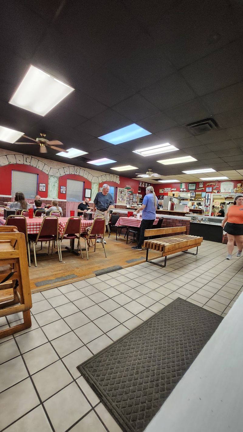 Carpenetti's Pizza, Moody Carpenetti's Pizza, Moody