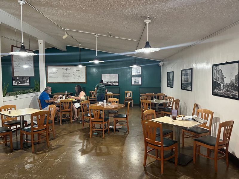 Carshon's Deli and Its Nearly Century of Comfort Carshon's Deli and Its Nearly Century of Comfort