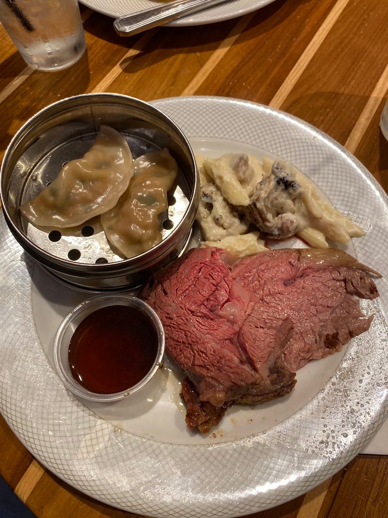 Carving Stations Where The Prime Rib Steals Attention Carving Stations Where The Prime Rib Steals Attention
